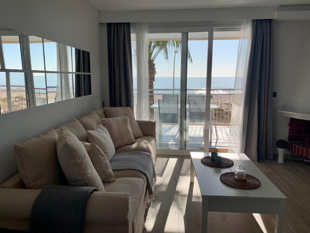 Formentor Apartment Castelldefels Exterior photo