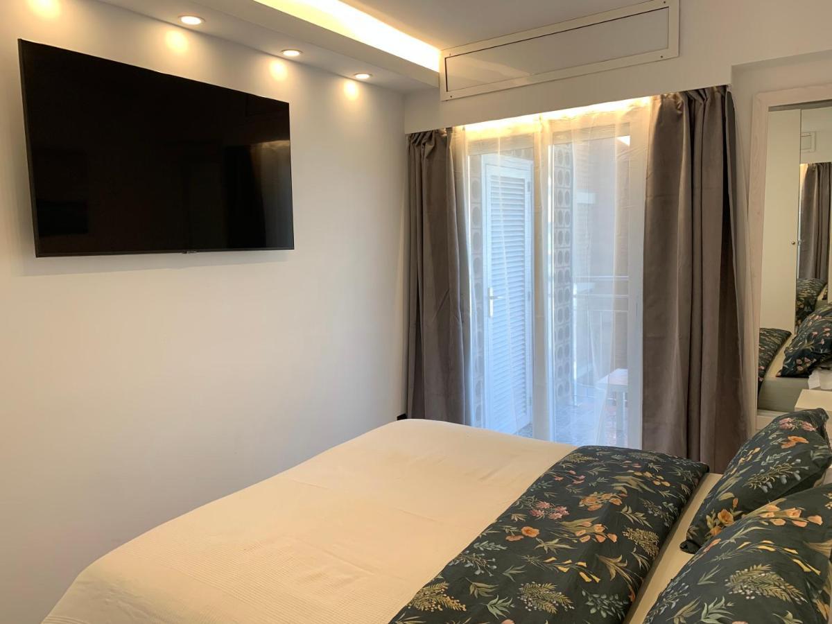 Formentor Apartment Castelldefels Exterior photo